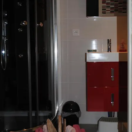 Pensión La Poussardiere Saint-Martin-sous-Mouzeuil